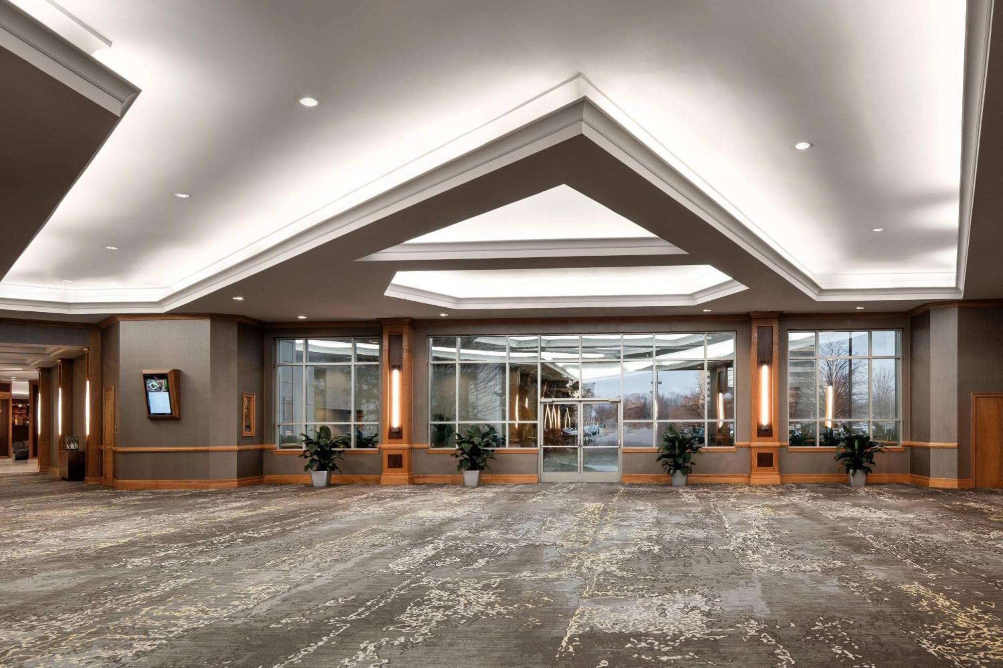 Marriott Indianapolis North Hotel Exterior photo