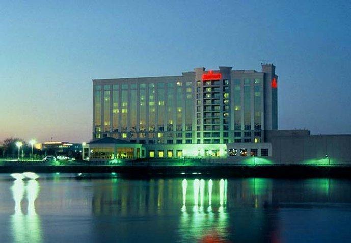 Marriott Indianapolis North Hotel Exterior photo